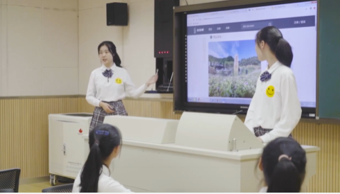 尽展导游风采 守护绿水青山 ——生态旅游个性化导游服务